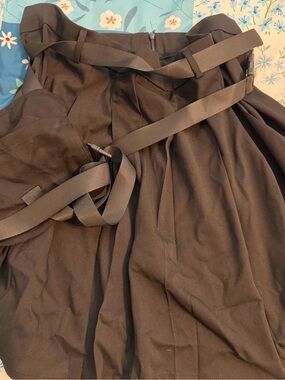 ROMWE Black A-Line Pleated Skirt with Waist Straps